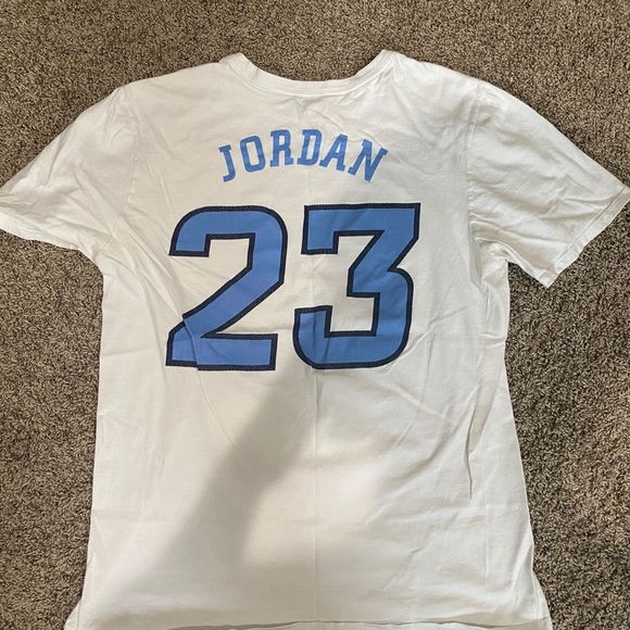 jordan shirt - Picture 2 of 3